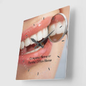 Logo voor tandheelkundig kantoor vierkante klok (Hoek)