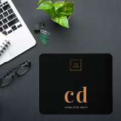 Logo zwart goudmonogram initiaal muismat