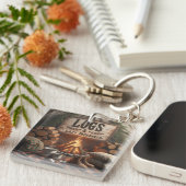 Logs & Lazy Mornings Sleutelhanger – Kampeeravontu (Voorkant Rechts)