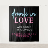 LOLA Neon Verliefd en Dronken Bruidsfeest Verwelko Wandkleed (Voorkant)