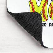 Lollige Softbal Pitcher Moeder Van Een Softbal Pit Muismat (Hoek)