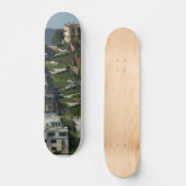 Lombard Street in San Francisco Americas Crookedes Persoonlijk Skateboard (Voorkant)