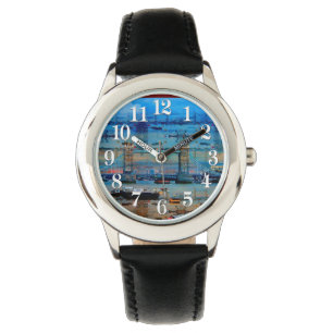 Londen, de historische towerbrug in Engeland Horloge