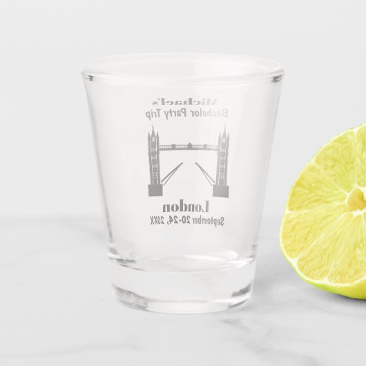 Londen Engeland Tower Bridge Bruiloft Geschenk Shot Glas (Achterkant)