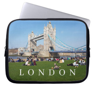 Londen Tower Bridge en gras uitzicht laptop hoesje Sleeve