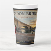 London Bridge Meer van Havasu Latte Mok (Voorkant)