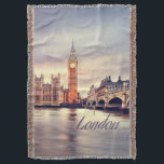 London England Big Ben Deken<br><div class="desc">London England Big BenDit is een geweldig cadeau voor iedereen die Londen Engeland heeft bezocht of van daar vandaan komt. Het zou ook een grote verrassing zijn als je een reis plant als een manier om aan te geven waar je naartoe gaat Pas het met een naam of een datum...</div>