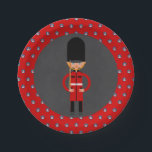 London Guard Boy Birthday Party Papieren Bordje<br><div class="desc">London Queen Guard Kids Birthday Party! Gooi een verjaardagsfeestje, geïnspireerd door de Londense Guard Style en de Britse manier van leven: de thee, de sconen, de corgis, Big Ben, de koningin en de koningin Guards! Dit ontwerp cadeau een kleurrijk en modern karakterontwerp op de achtergrond van het karton en kleine...</div>
