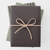London Hillside Green Dark Masala Brown Stripes Inpakpapier Vel (In situ)