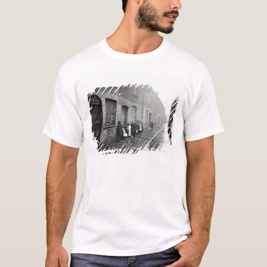 London Slums, c.1900 T-shirt (Voorkant)