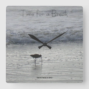 Lone Beach Sandpiper Clock Vierkante Klok