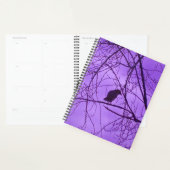 Lone Black Crow Silhouette in Trees Paars Sky Planner (Display)