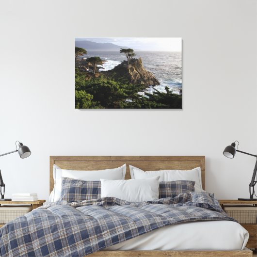 Lone Cypress - uitgerekte canvas print (Insitu (Slaapkamer))