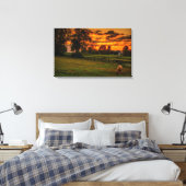 Lone Horse bij zonsondergang Canvas Afdruk (Insitu (Slaapkamer))