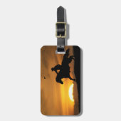 Lone Riding Cowboy in het Sunset Bagagelabel (Voorkant verticaal)
