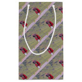 Lone Scottish bagpiper, Highlands, Schotland Klein Cadeauzakje (Achterkant)