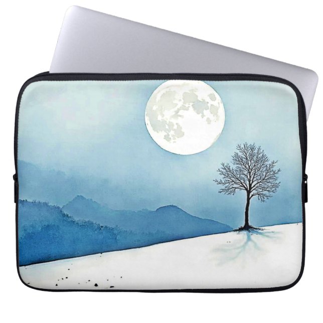 Lone Tree: Serene Full Moon Silence Art Laptop Sleeve (Voorkant)