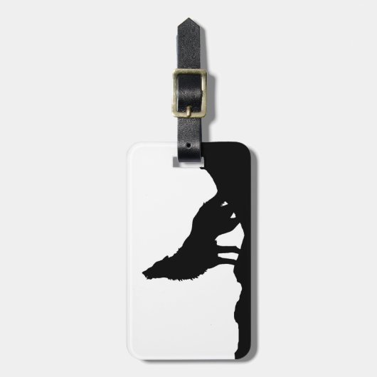 Lone Wolf staat op een heuvel Bagagelabel (Voorkant verticaal)