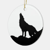 Lone Wolf staat op een heuvel Keramisch Ornament (Links)