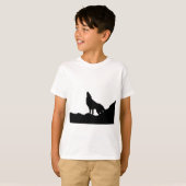 Lone Wolf staat op een heuvel T-shirt (Voorkant volledig)