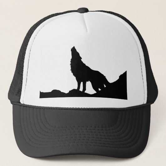 Lone Wolf staat op een heuvel Trucker Pet (Voorkant)
