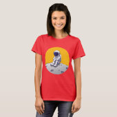 Lonely Astronaut op de maan T-shirt (Voorkant volledig)