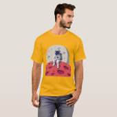Lonely Astronaut op de maan T-shirt (Voorkant volledig)