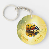 Lonely Lovely Ladybug Acryl Sleutelhanger (Voorkant)
