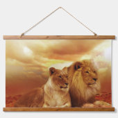 Lonen en leeuwen met bovenzijde hangend wandkleed (Voorkant)