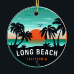Long Beach California Retro Sunset Souvenirs 80s Keramisch Ornament<br><div class="desc">Long Beach California Retro Sunset Souvenirs 80s. Long Beach,  Californië. Dit retro ontwerp maakt een geweldig kerst- of verjaardagscadeau voor fans van Long Beach. Het retro zomervibes-ontwerp is een perfect cadeau voor reisliefhebbers en fans van tropische bestemmingen.</div>