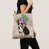 Long Coat Chihuahua Pirate Tote Bag (Dichtbij)