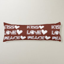 Long Cushion / Long Cushion