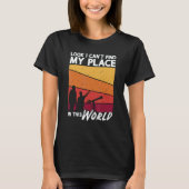 Look I Can't Find My Place Love Science Astronomy T-shirt (Voorkant)