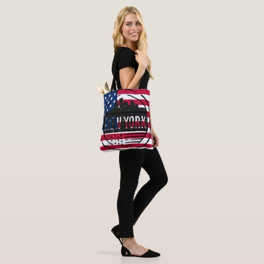  look in New York met sterren en strips Tote Bag (Op model)