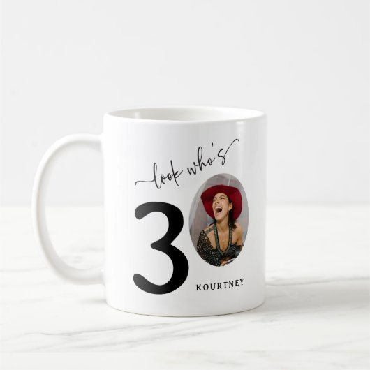 'Look Who's 30' Stijlvolle 30e verjaardag Koffiemok (Links)