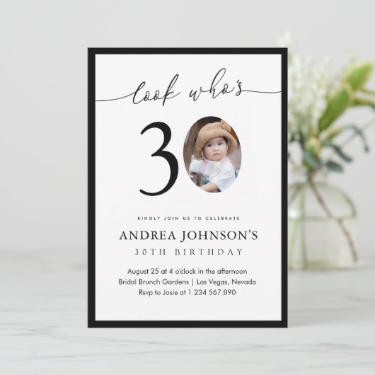 Look Who's Thirty 30th Birthday Childhood Photo Kaart (Staand voorkant)