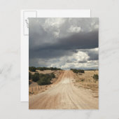 Looking down a dirt country road in NM with Briefkaart (Voorkant / Achterkant)