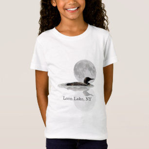 Loon zwemt in het T-shirt van het Moonlight Girl