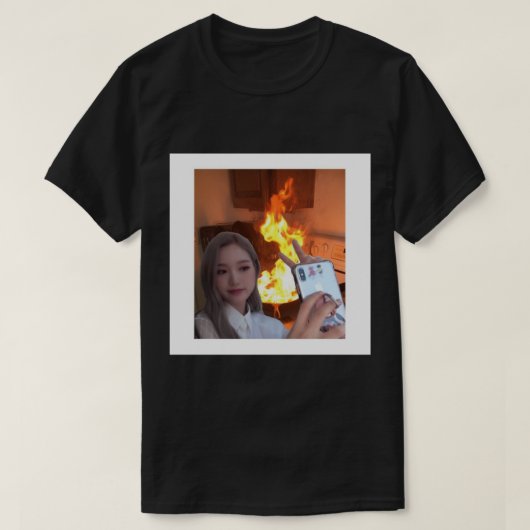 LOONA Gowon met brandweer T-shirt (Design voorkant)