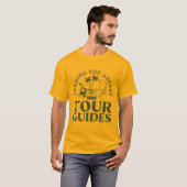 LOONEY TUNES™ | ACME Tour Guides T-shirt (Voorkant volledig)