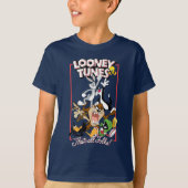 LOONEY TUNES™ "DAT IS ALLEMAAL FOLKS!™" Group Stac T-shirt (Voorkant)