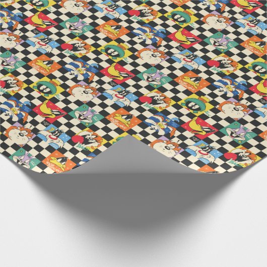 LOONEY TUNES™-tekens op zwart-witchecker Cadeaupapier (Hoek)