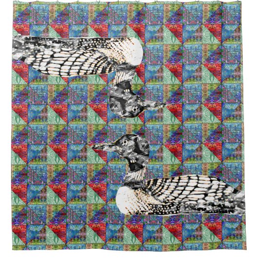 Loony Pattern Quilt Douchegordijn (Voorkant)