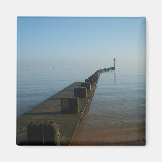 Loop een mistige oceaan in magneet (Voorkant)