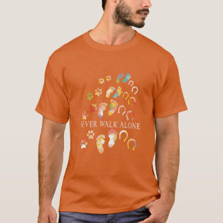Loop nooit alleen Paard en Hondenliefhebbers cadea T-shirt