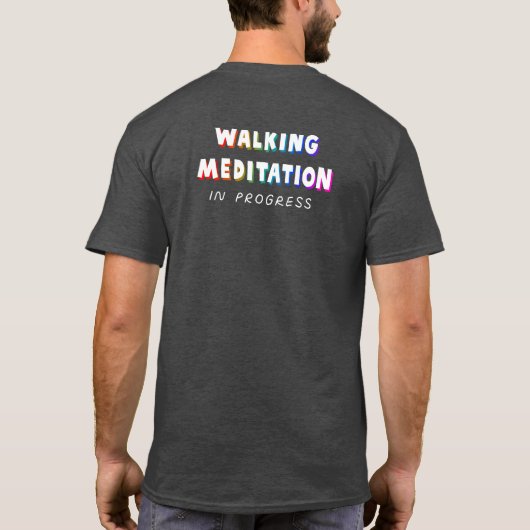 Loop voor de wereld met liefde in de baai t-shirt (Achterkant)