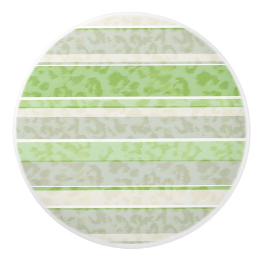 Loopard-afdruk op gestreepte achtergrond. keramische knop (Voorkant)