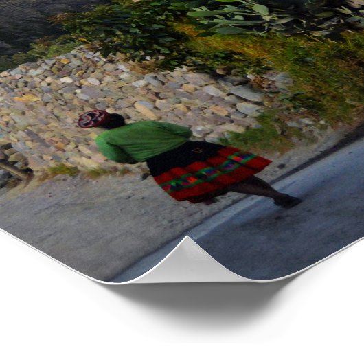 Lopen in Ollantaytambo, Peru Poster (Hoek)