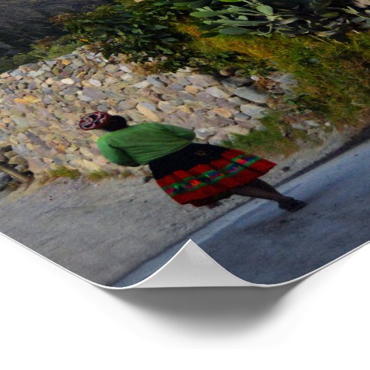 Lopen in Ollantaytambo, Peru Poster (Hoek)