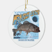 Lopen op waterwalleye keramisch ornament (Links)